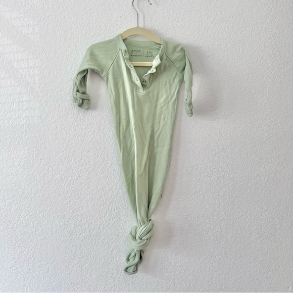 Goumi Kids x Babylist Green Snap Button Knotted Gown Sz 3-6M - Picture 1 of 4